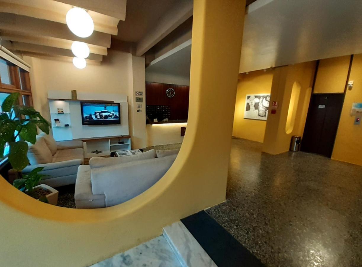 Hotel Estoril Pelotas Exterior foto